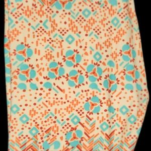 NWOT LULAROE OS leggings